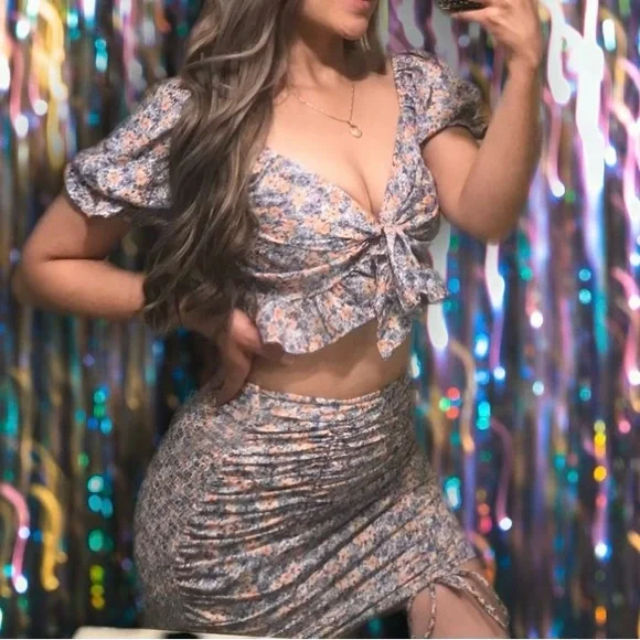 Two piece Dress - Picture 1 of 3